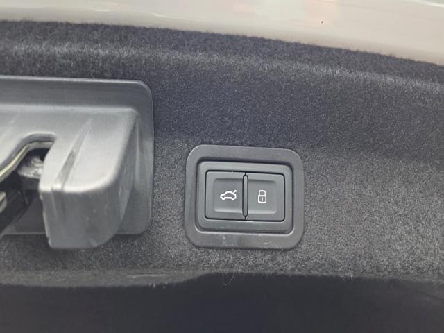 a417dba078a5c30afccc254b3dcf8b8d.jpeg