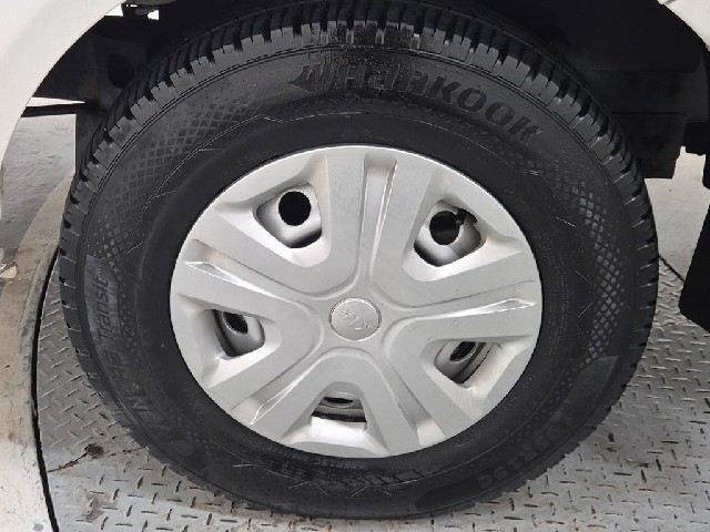 6081502083R19.jpg