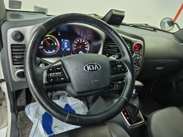 6081502083R9.jpg