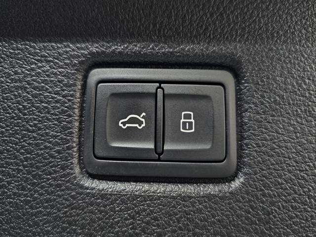 fca02ea4d7e09478bc6876ca46b829e3.jpeg