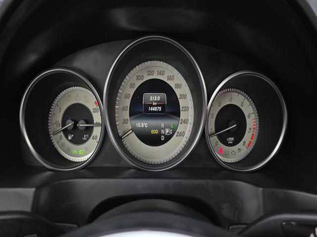 b17e3196dc921f7325852d4efaee927f.jpeg