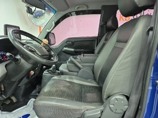 6081002427R10.jpg