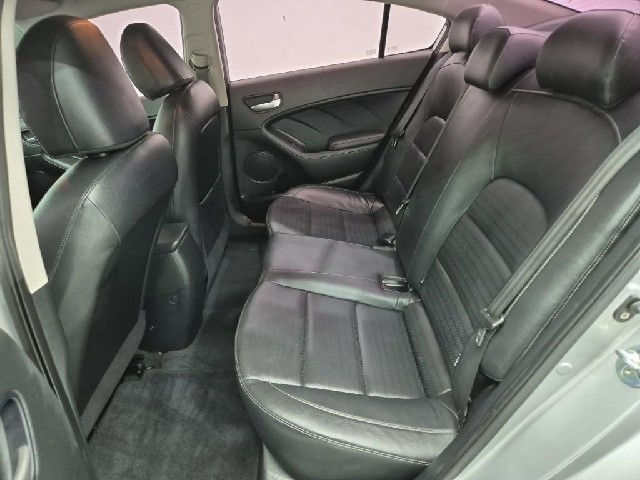 6081000688R12.jpg