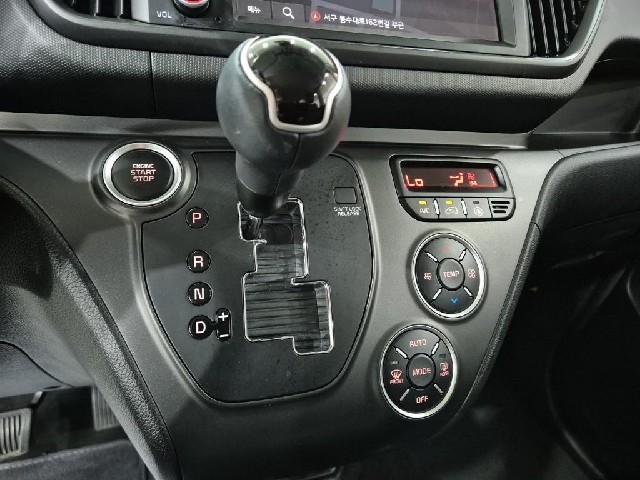 6081002226R8.jpg