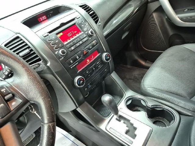 6101000078R10.jpg