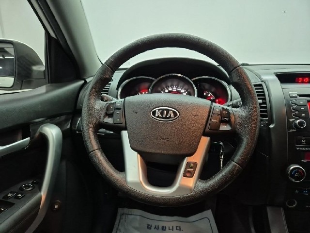 6101000078R9.jpg
