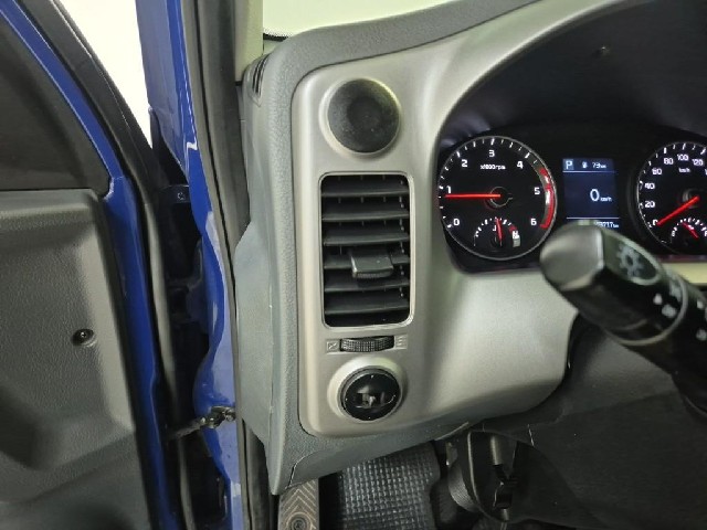 6081501915R15.jpg