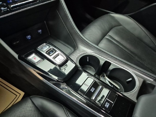 6081001200R8.jpg