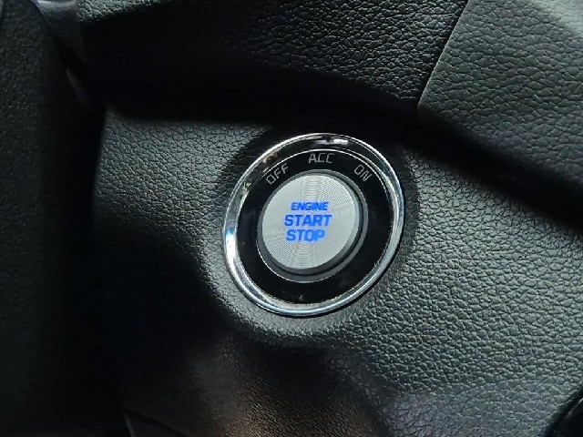 6081000582R19.jpg