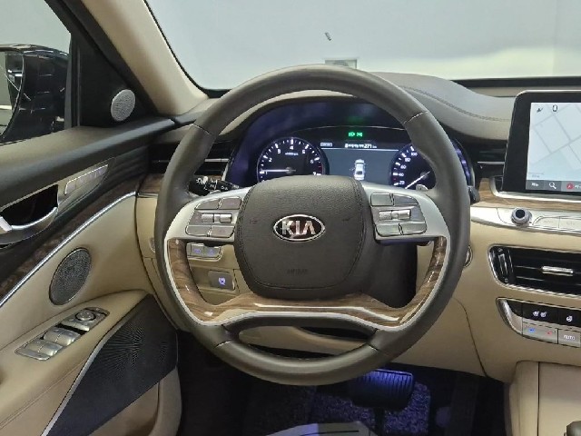 6081501532R9.jpg