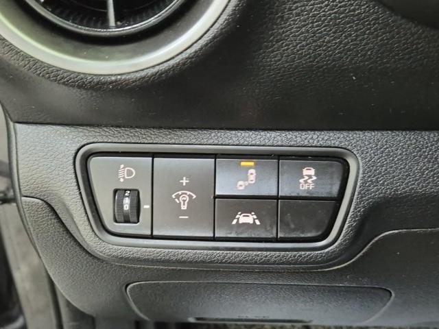 6041500189R17.jpg