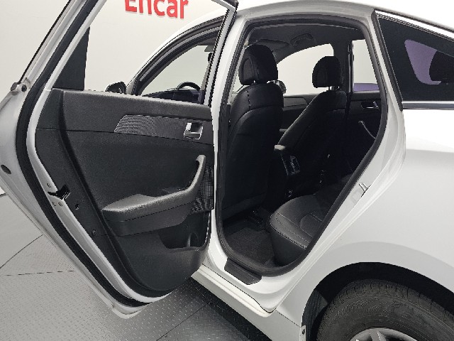 09d70ecd3f405e310ccfafd71bc49549.jpeg