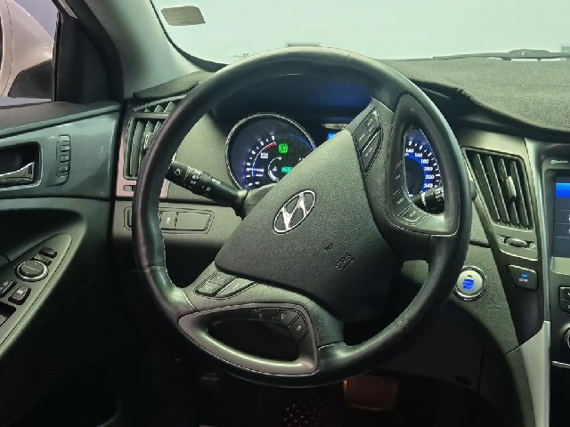 6081501101R9.jpg