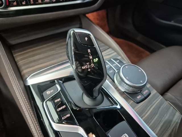 6091502051R8.jpg