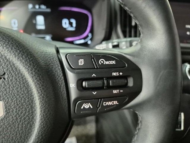 6081000677R15.jpg