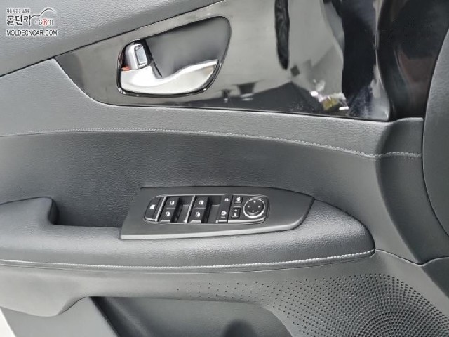 ff5dba257e7c69e1cfbd1ec59c01a959.jpeg