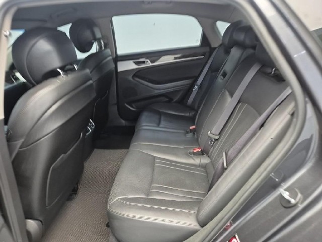 6081001384R12.jpg