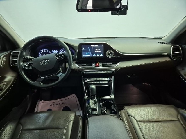 6101000285R7.jpg