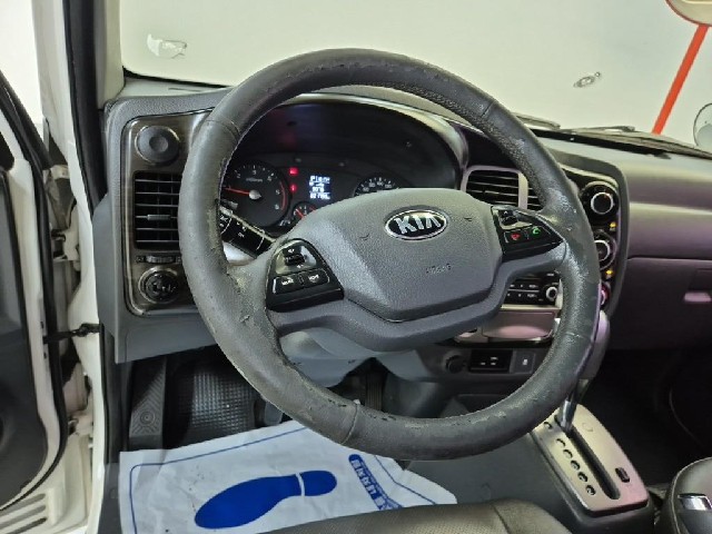 6081501207R8.jpg