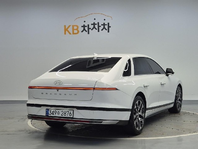 6081501575R3.jpg