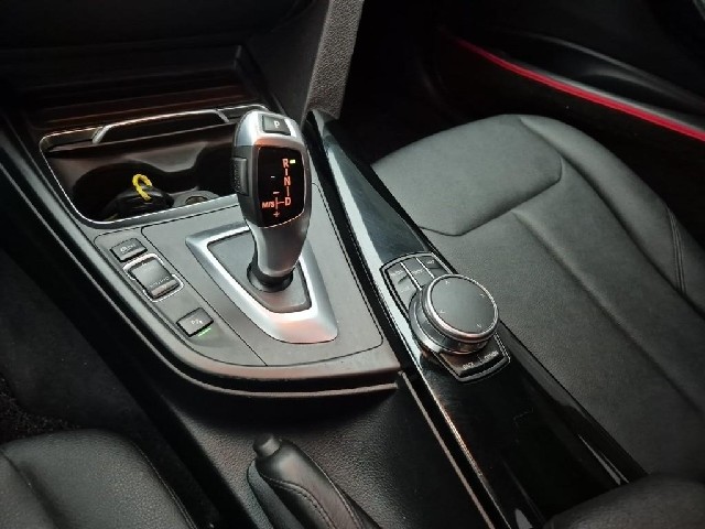 6081001483R8.jpg