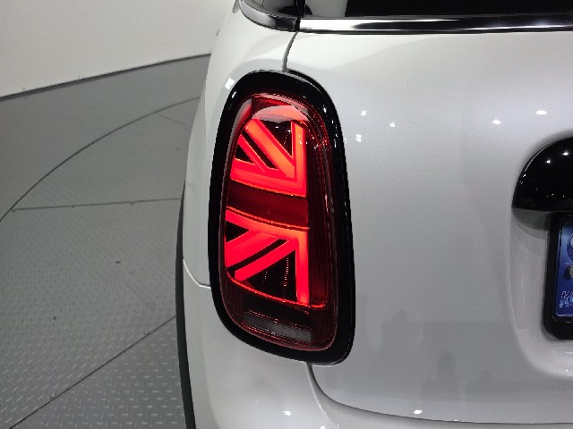 efbd31b318765a07503125564b73d661.jpeg