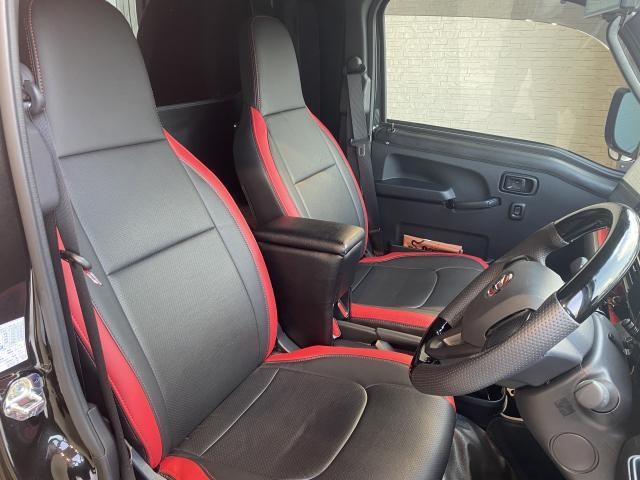 26127510_carP_l_14.jpg