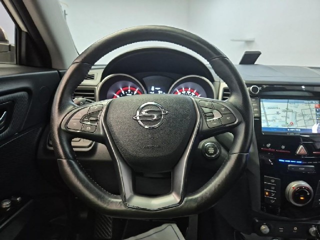 6081501970R9.jpg