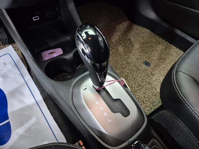 6091002338R8.jpg