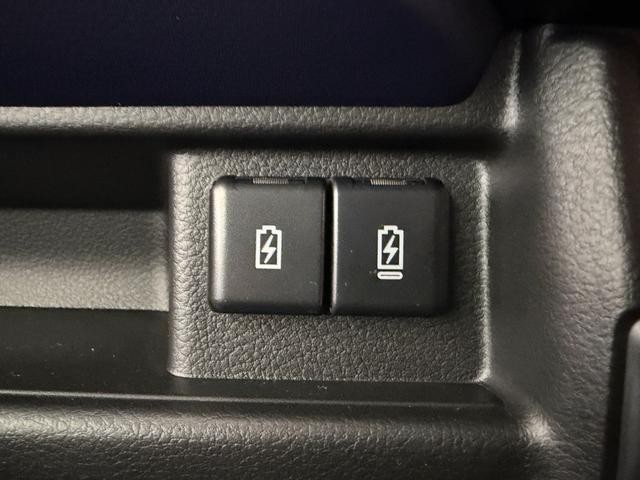 0300353A30260925W00209.jpg