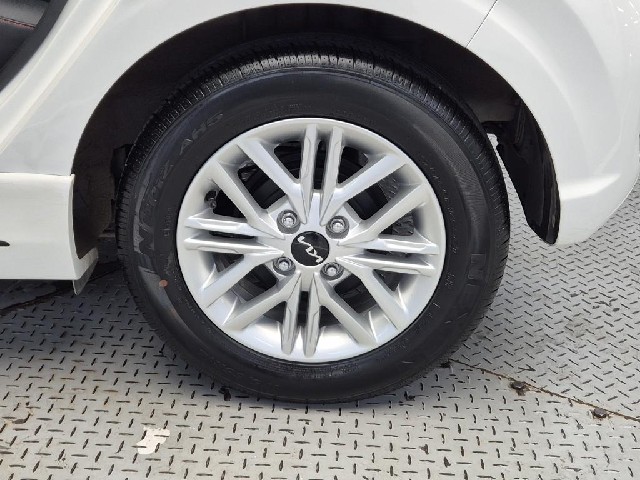 6091501888R20.jpg
