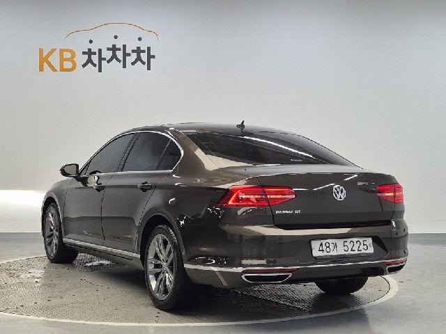 6081501141R2.jpg