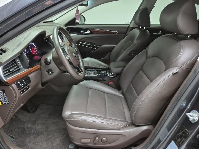 6081001649R11.jpg