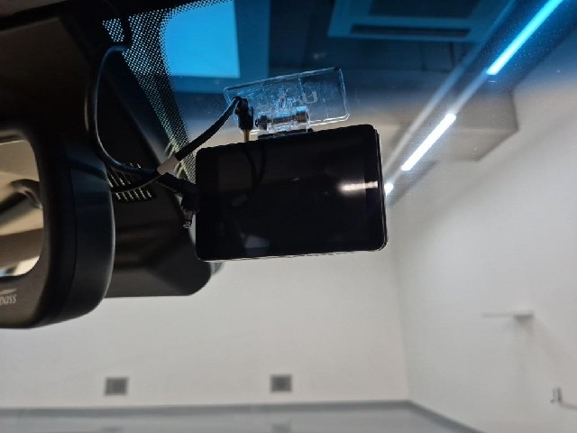 6091501675R16.jpg