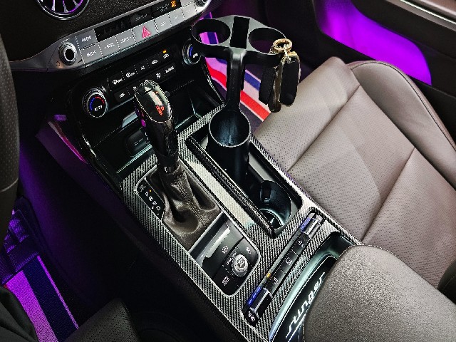 f525daf1e65447cb908402e84b6924eb.jpeg