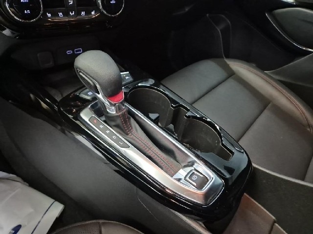 6101501706R8.jpg