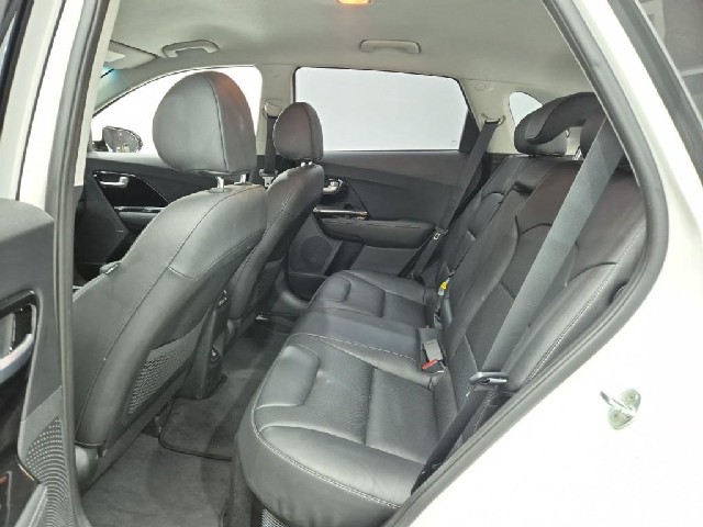 6101001783R12.jpg