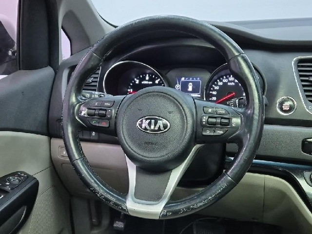 6101000819R9.jpg