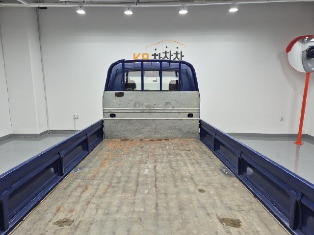 6101002274R16.jpg