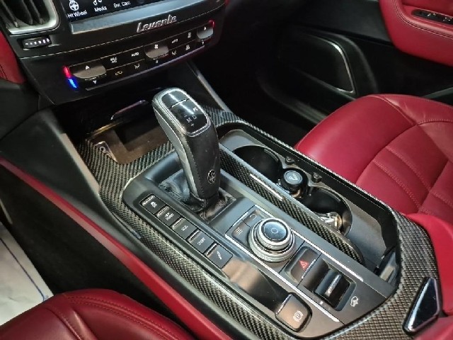 6101501763R8.jpg