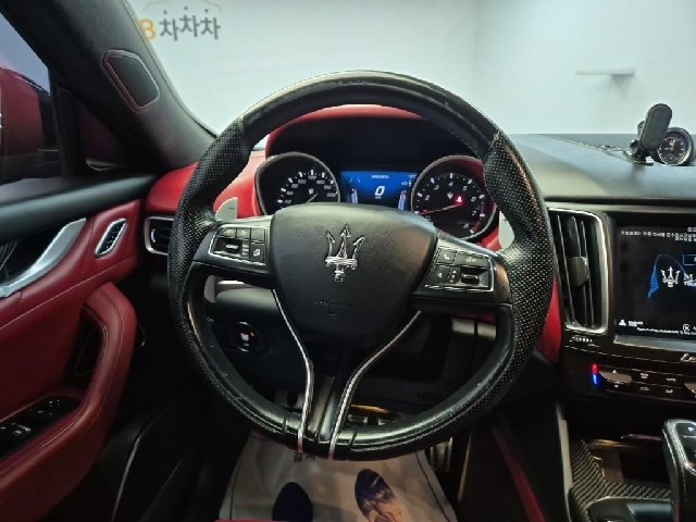 6101501763R9.jpg