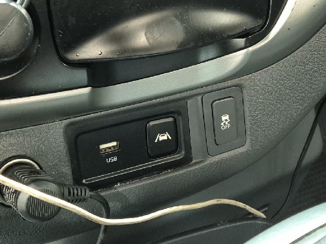 6101000743R14.jpg