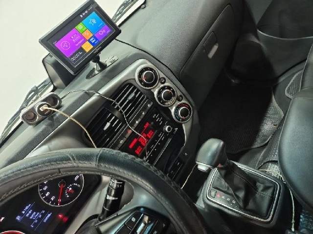 6101000743R9.jpg