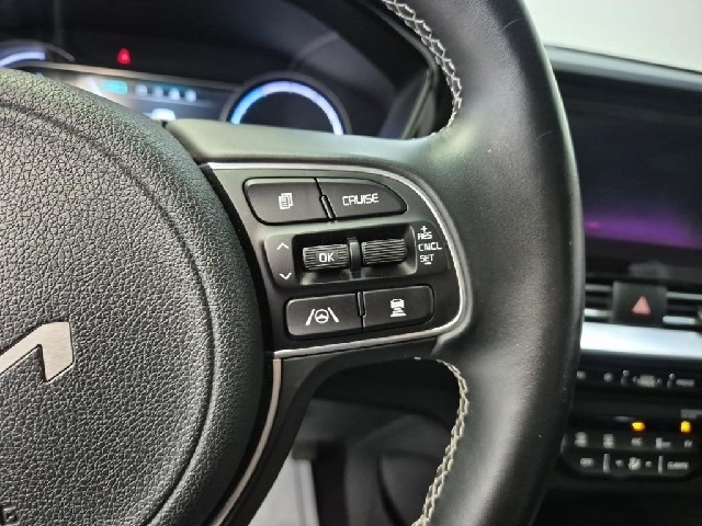 6081501582R15.jpg