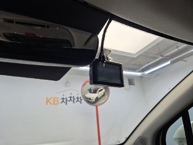 6101501645R17.jpg