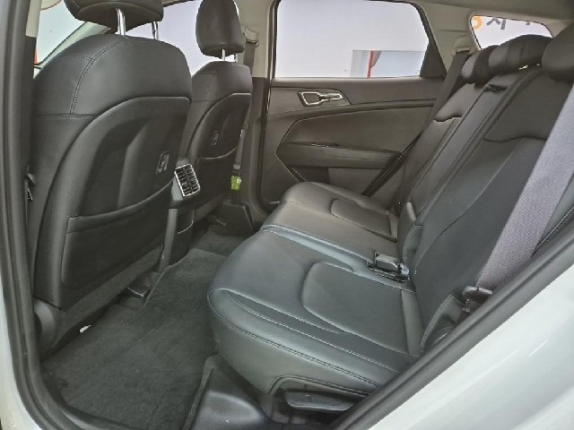 6101501584R12.jpg