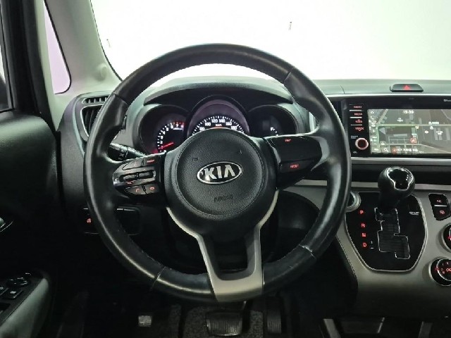 6091001211R9.jpg