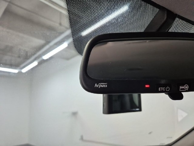 6101501942R17.jpg