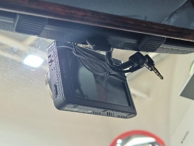 6101000925R14.jpg