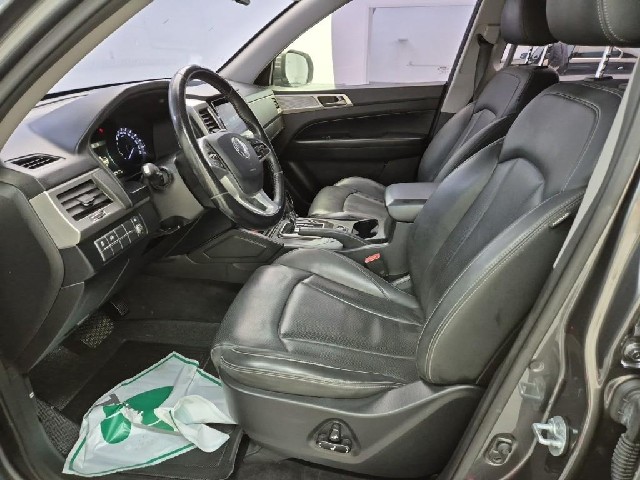 6101501738R11.jpg